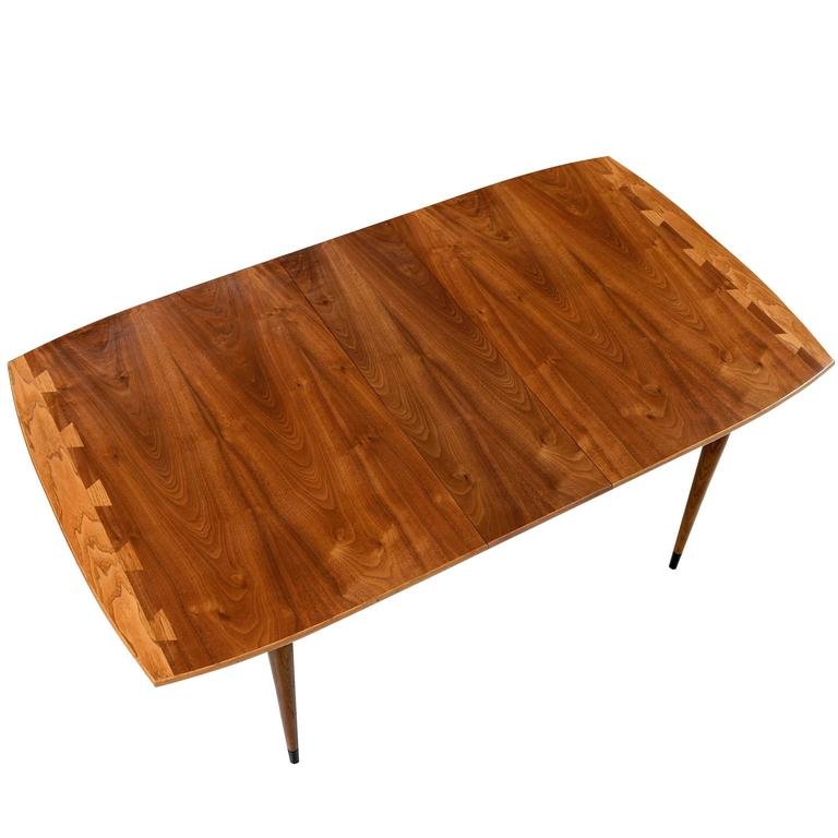 Lane Acclaim Dining Table