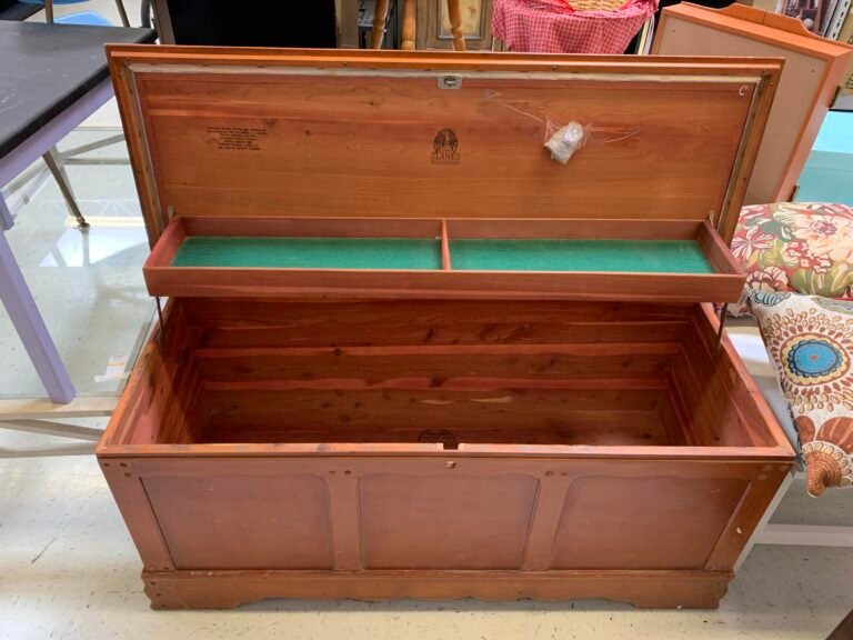 Lane Hope Chest